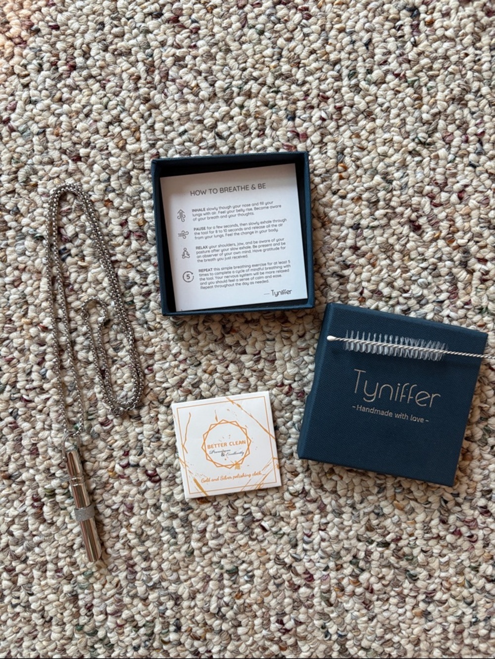 Tyniffer Silver Aromatherapy Necklace with Box - Picture 1 of 6